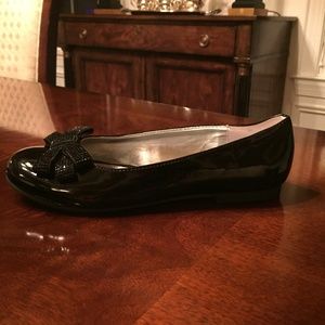 Nina Girls Black Patent Ballet Flat Dress Shoe 5